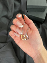 מתנה לאחיינית- דגם לבבות מחוברים עם ברכה אישית